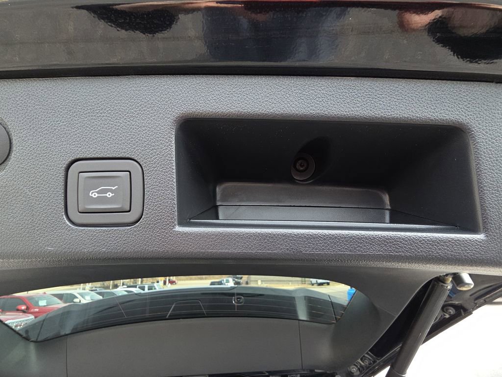 New 2026 Chevrolet Equinox RS w/ Convenience Package III FWD image 33