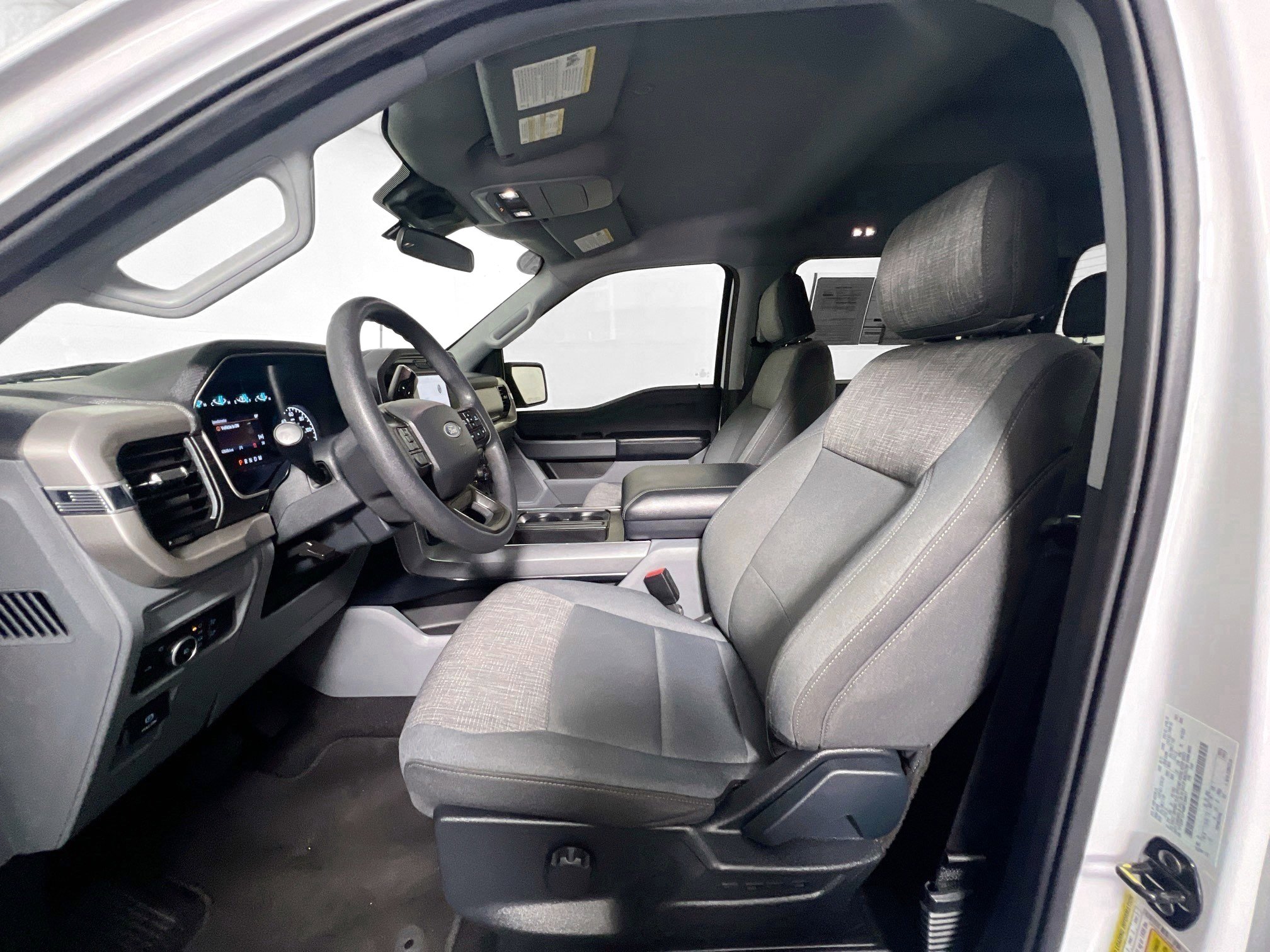 Used 2021 Ford F150 XLT image 14