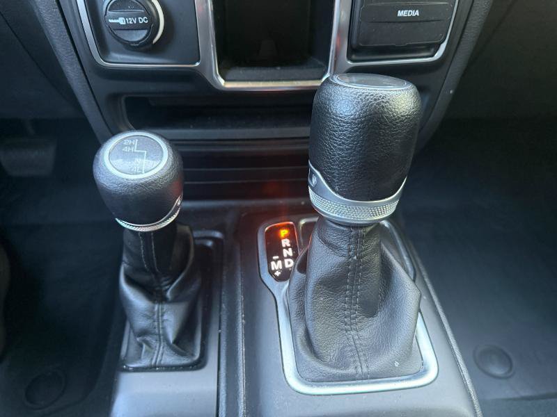 Used 2023 Jeep Wrangler Unlimited Sport AWD/4WD image 14