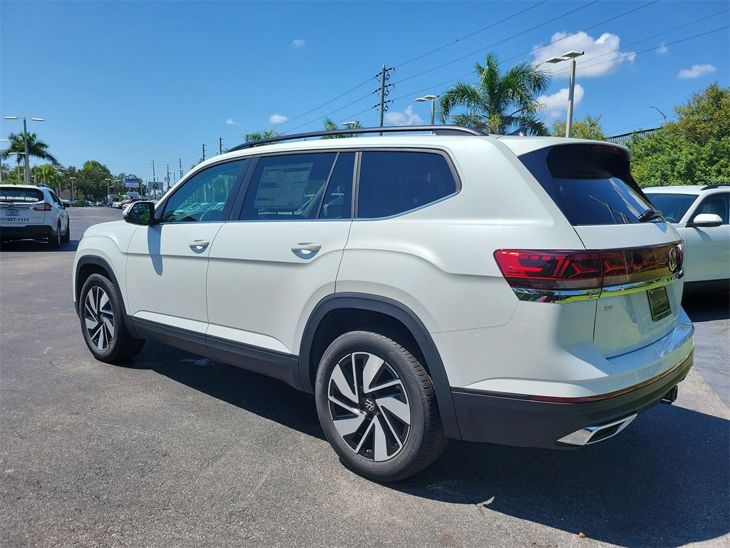 New 2026 Volkswagen Atlas SE image 4