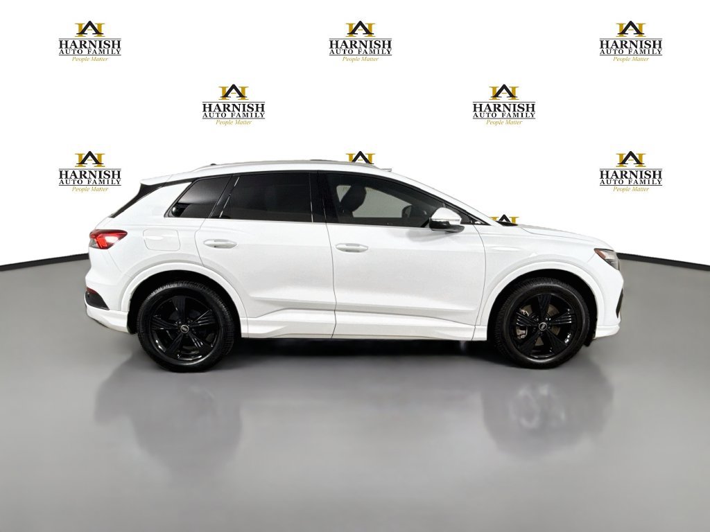 Used 2022 Audi Q4 e-tron Premium AWD/4WD image 8