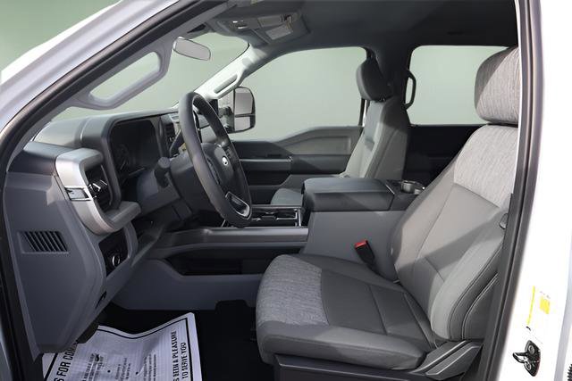 New 2026 Ford F250 XLT w/ FX4 Off-Road Package image 13