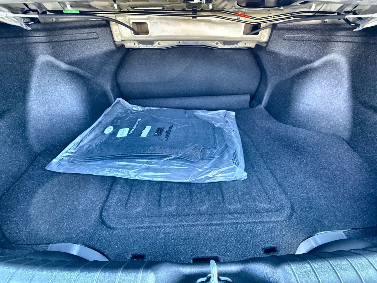 New 2026 Hyundai Elantra Blue image 24