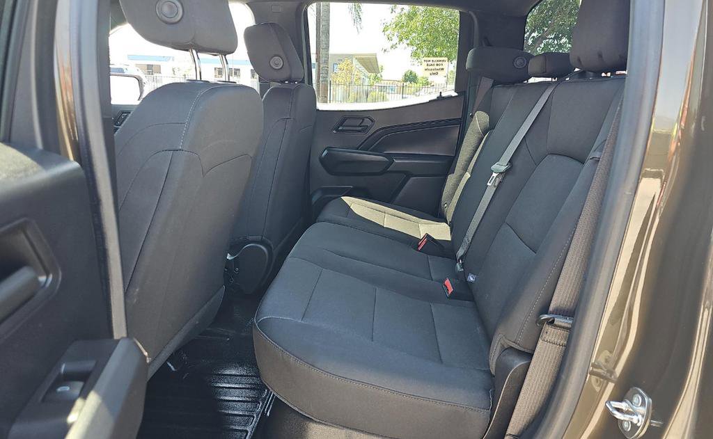Used 2023 Chevrolet Colorado W/T image 13