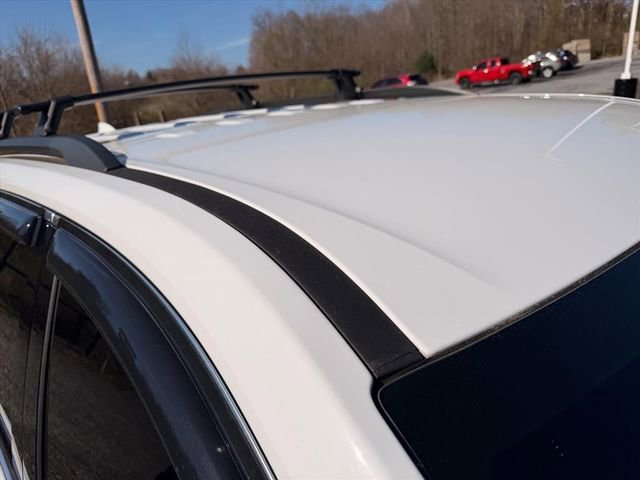 Used 2023 Chevrolet Traverse LT w/ LPO, Floor Liner Package image 15