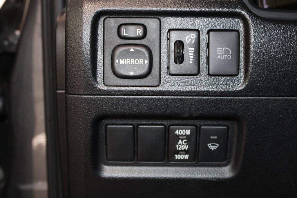 Used 2023 Toyota 4Runner TRD Off-Road Premium AWD/4WD image 47