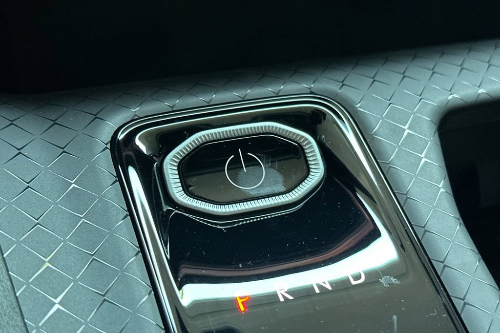 New 2025 Jeep Wagoneer S Limited AWD/4WD image 19