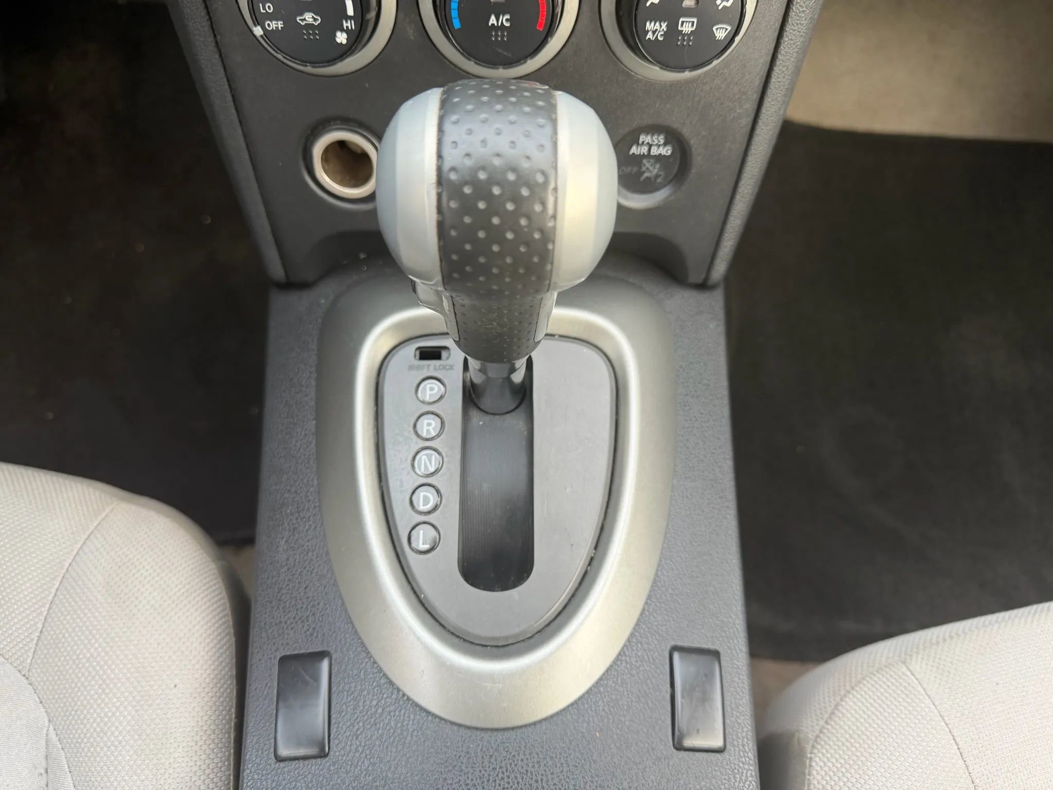 Used 2014 Nissan Rogue S image 13