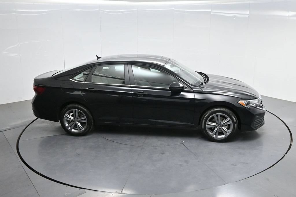 Used 2024 Volkswagen Jetta SE FWD image 54