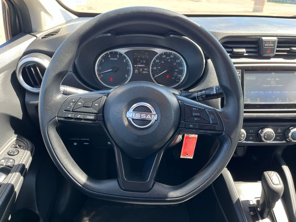 Used 2025 Nissan Versa S image 27