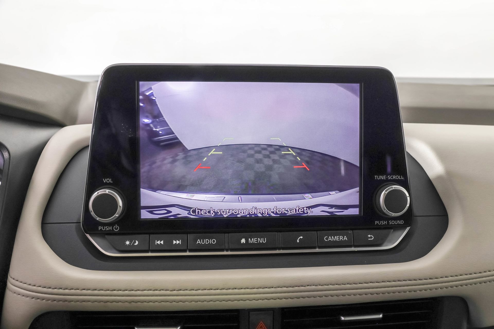 Used 2023 Nissan Rogue SV image 8