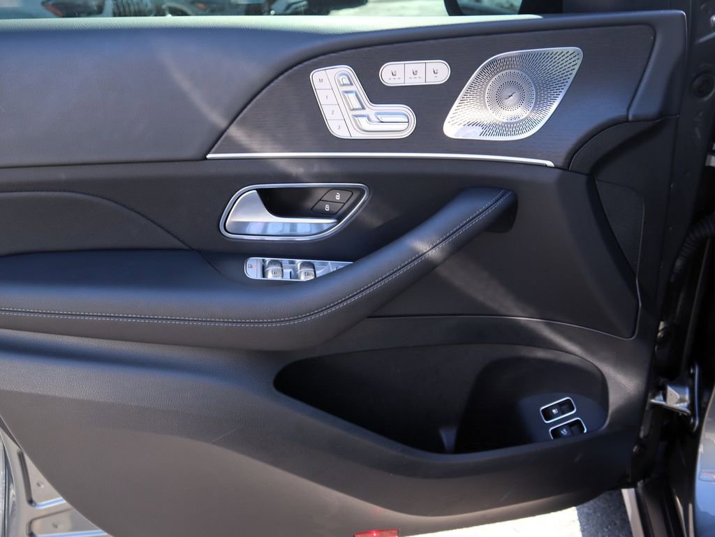 Certified 2025 Mercedes-Benz GLE 450e 4MATIC image 18