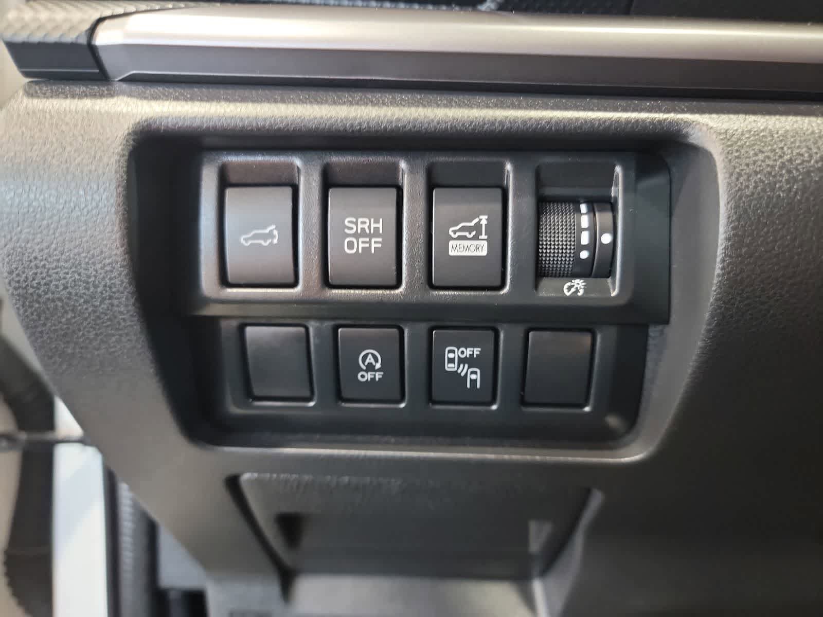 Used 2021 Subaru Forester Premium AWD/4WD image 15