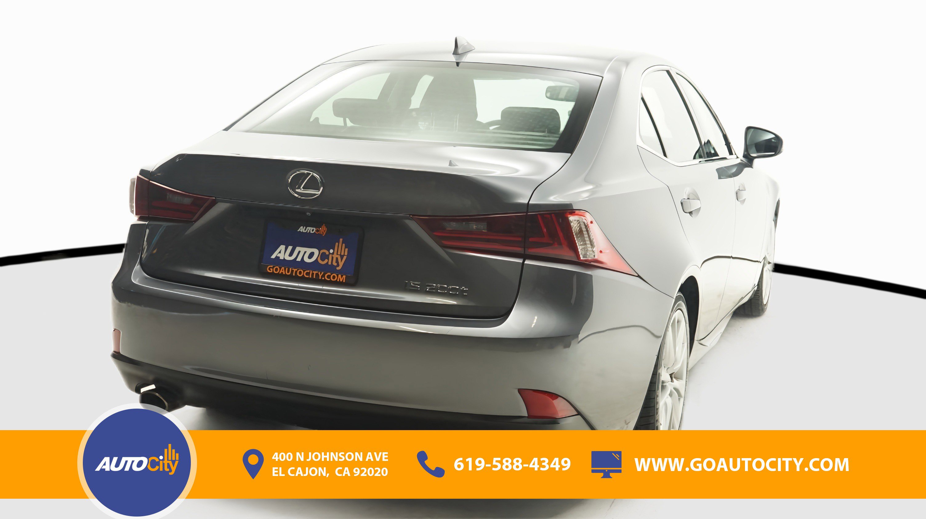 Used 2016 Lexus IS 200t image 10