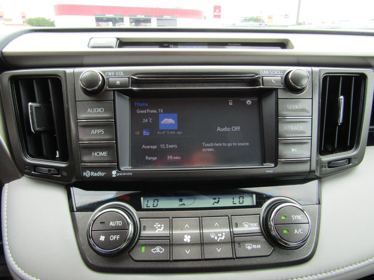 Used 2015 Toyota RAV4 XLE FWD image 17