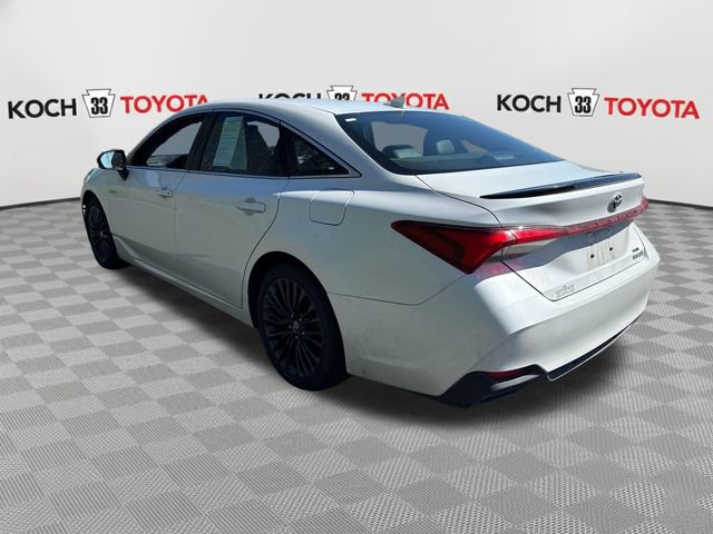 Used 2020 Toyota Avalon XSE w/ All Weather Liner Package FWD image 6