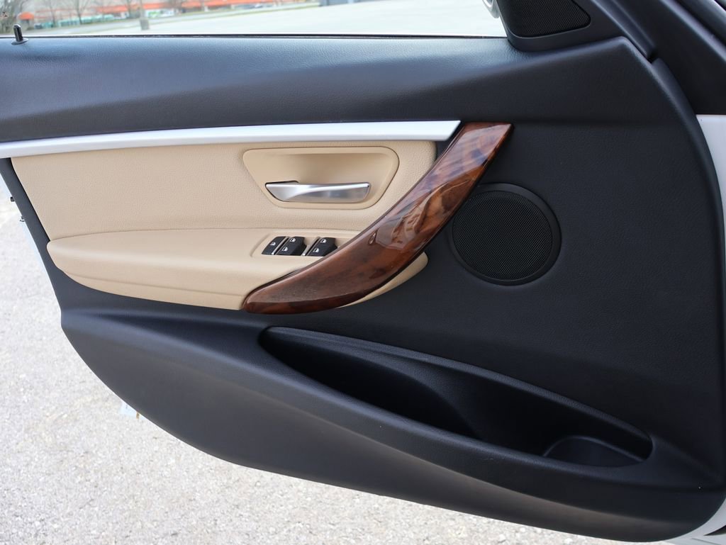 Used 2017 BMW 330i xDrive Sedan image 59