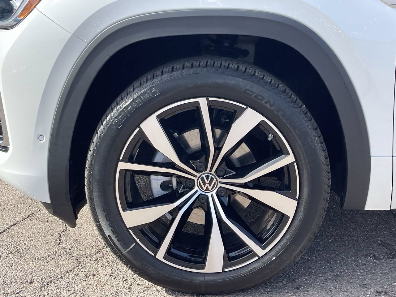 New 2026 Volkswagen Atlas SEL Premium R-Line AWD/4WD image 6