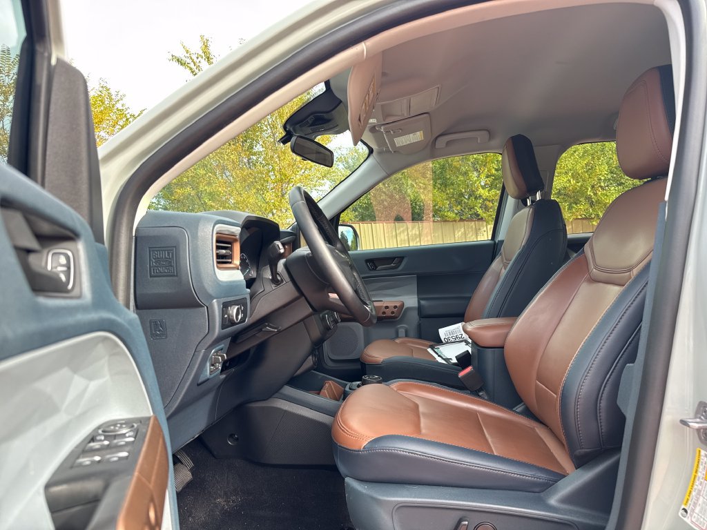 Used 2024 Ford Maverick Lariat w/ FX4 Off-Road Package AWD/4WD image 9
