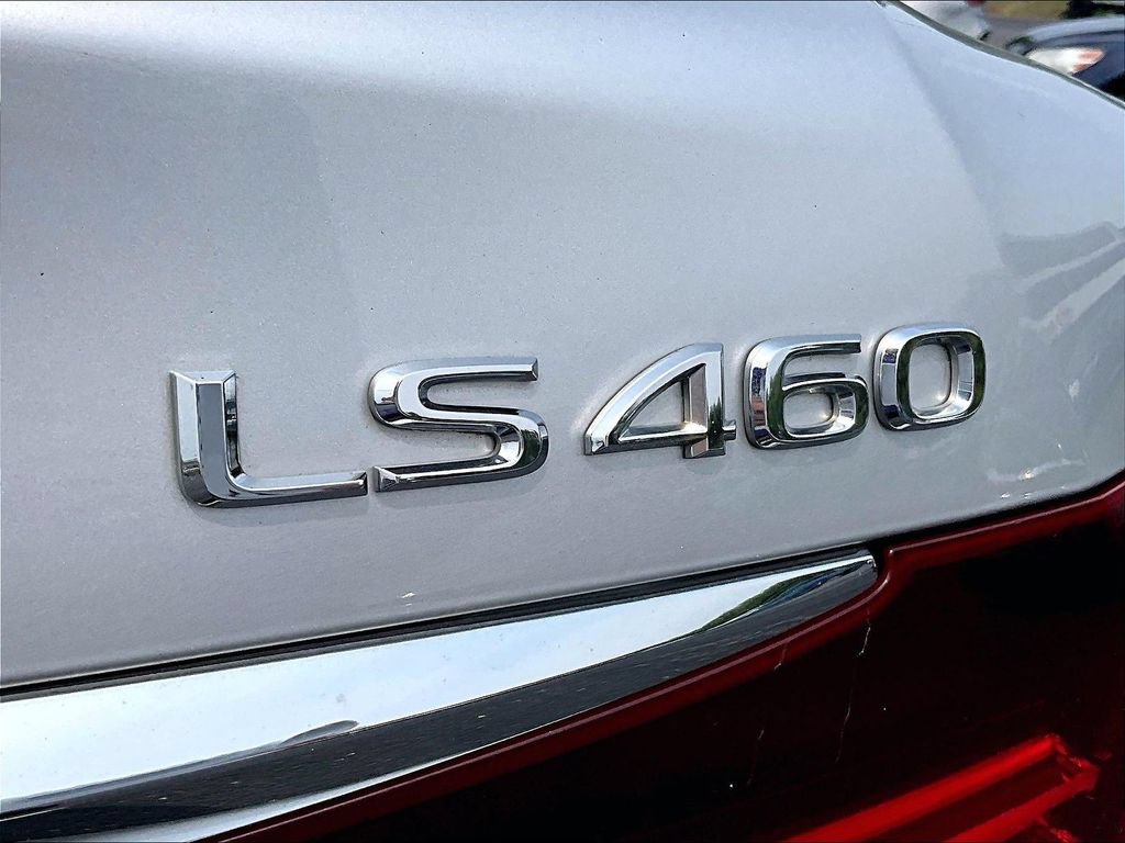 Used 2014 Lexus LS 460 AWD w/ Comfort Package image 8