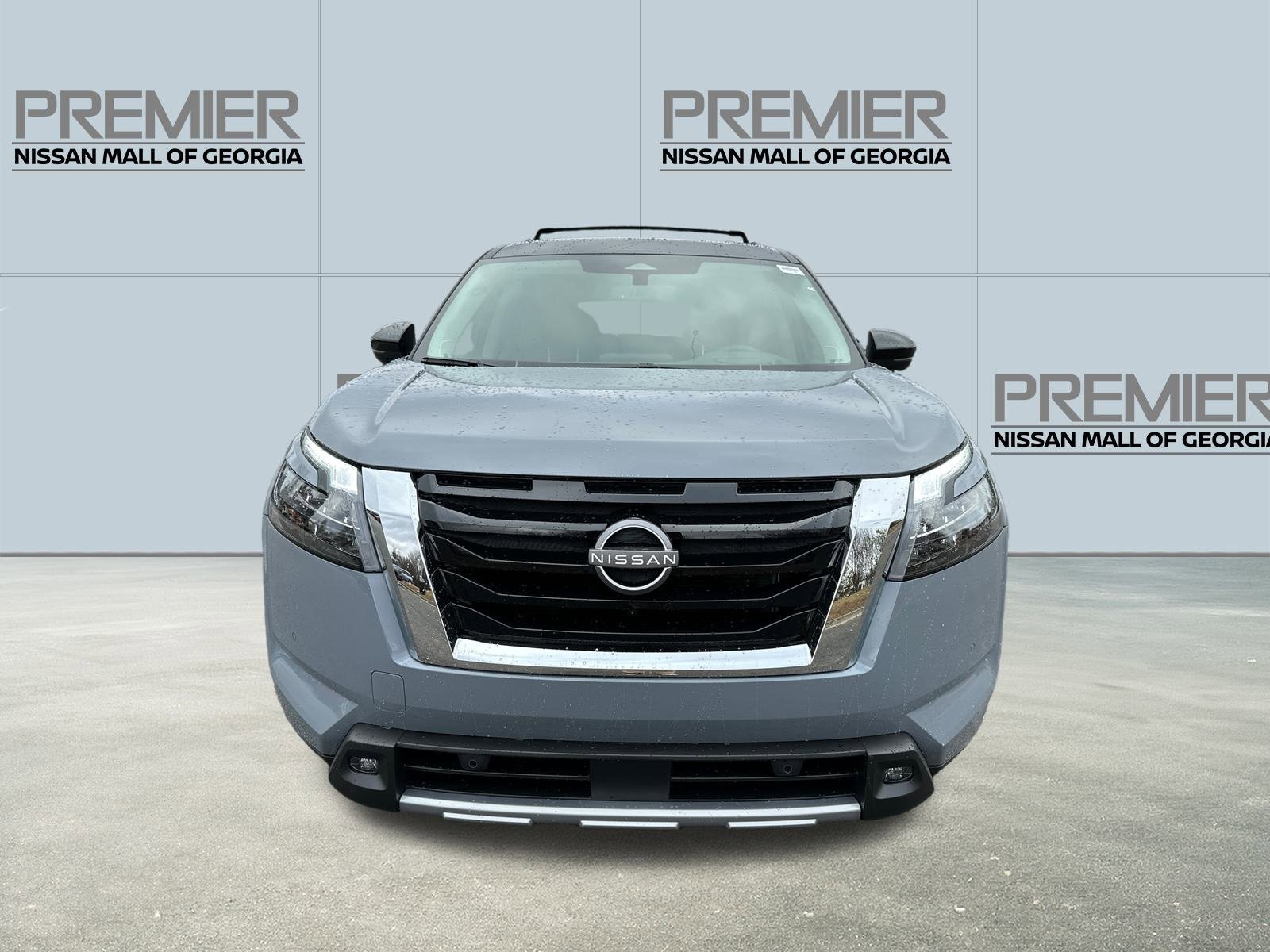 New 2025 Nissan Pathfinder Platinum w/ Cargo Package image 2