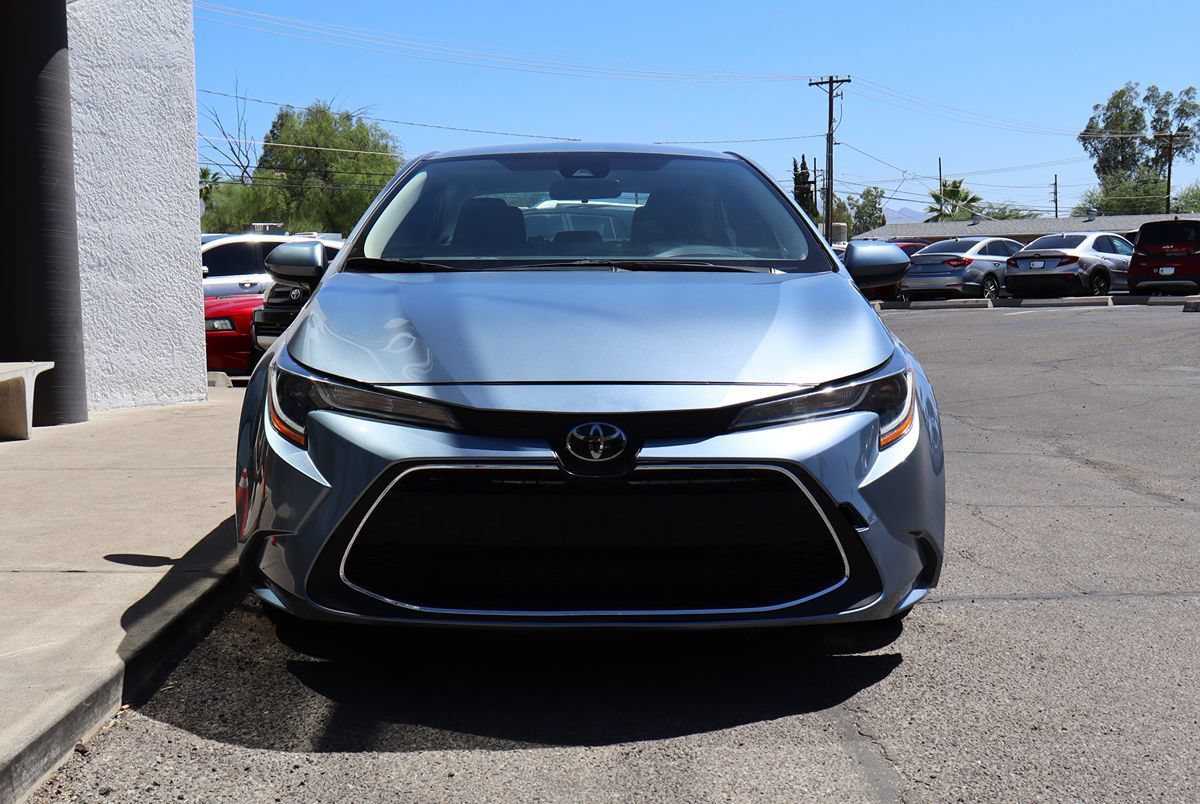 Used 2022 Toyota Corolla LE FWD image 16
