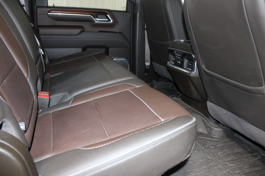 Used 2024 GMC Sierra 2500 Denali w/ Denali Reserve Package AWD/4WD image 33