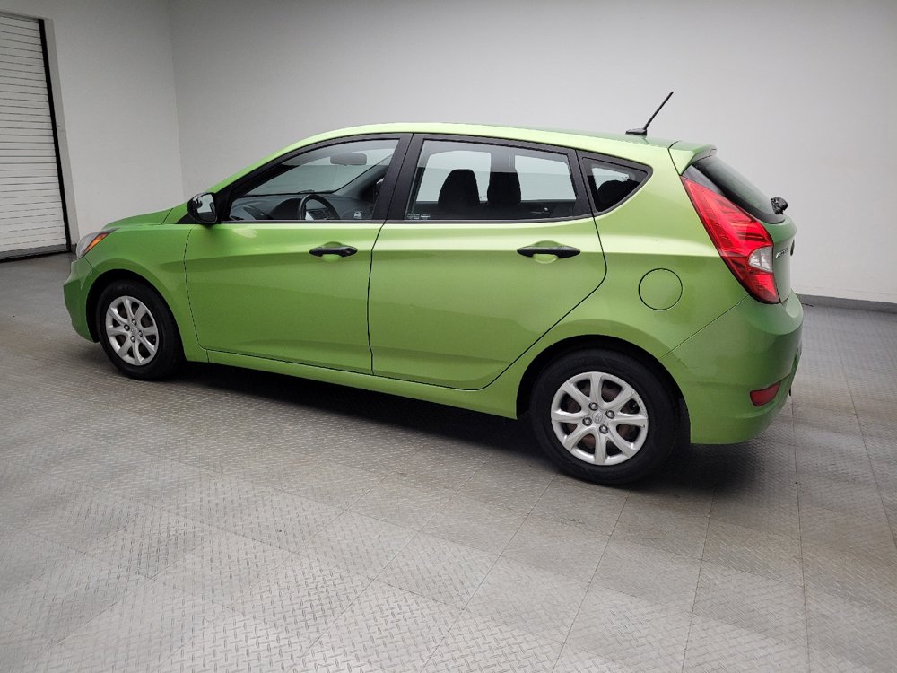 Used 2014 Hyundai Accent GS FWD image 3