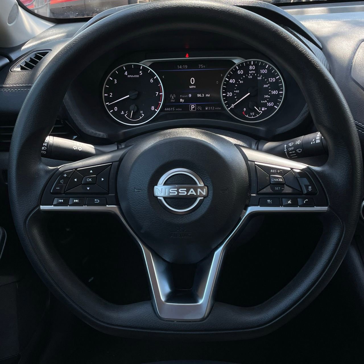 Used 2024 Nissan Sentra SV FWD image 13