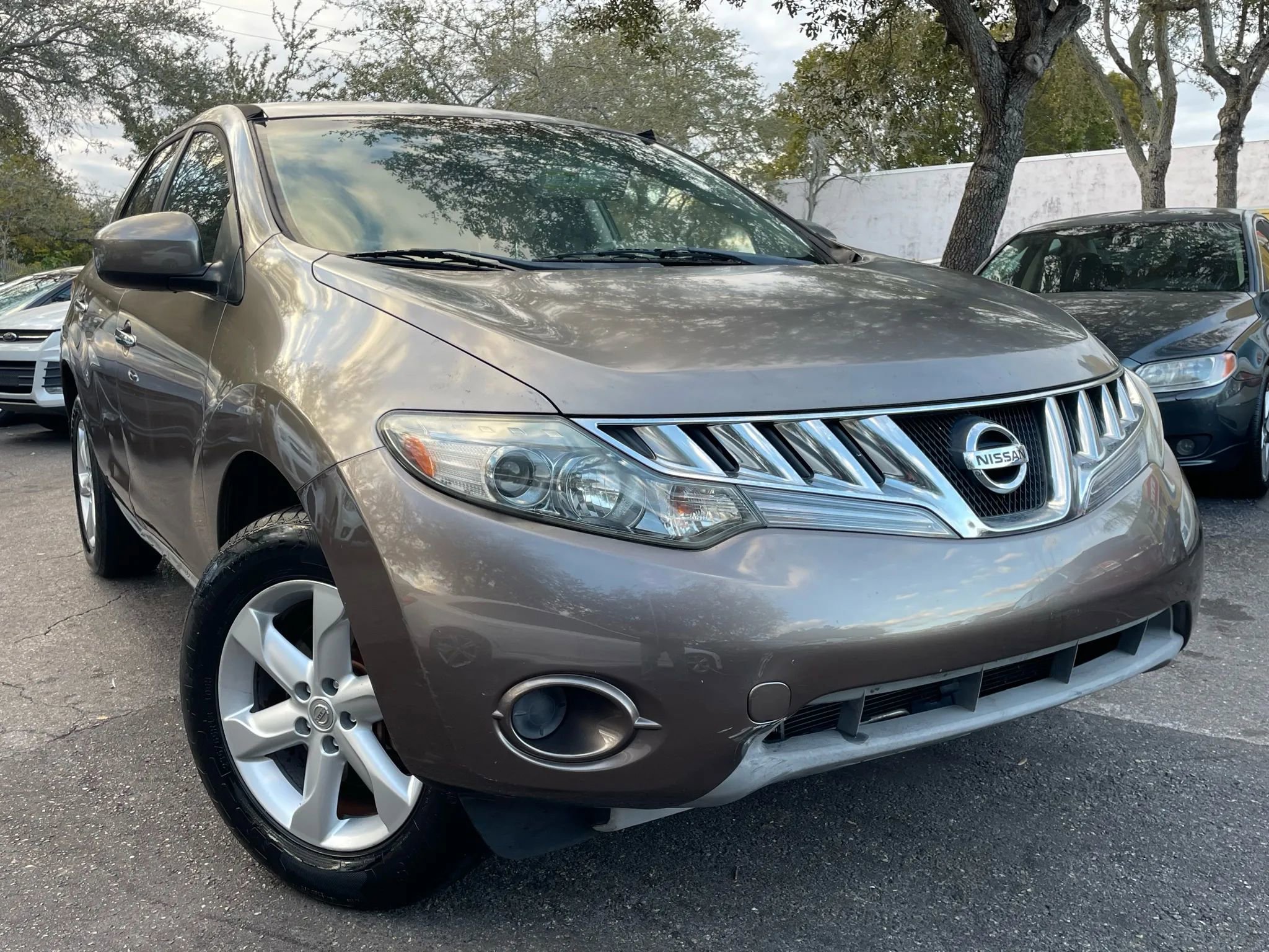 Used 2010 Nissan Murano S image 1