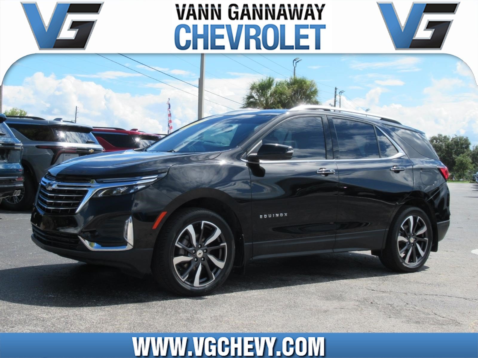 Used 2022 Chevrolet Equinox Premier AWD/4WD image 1