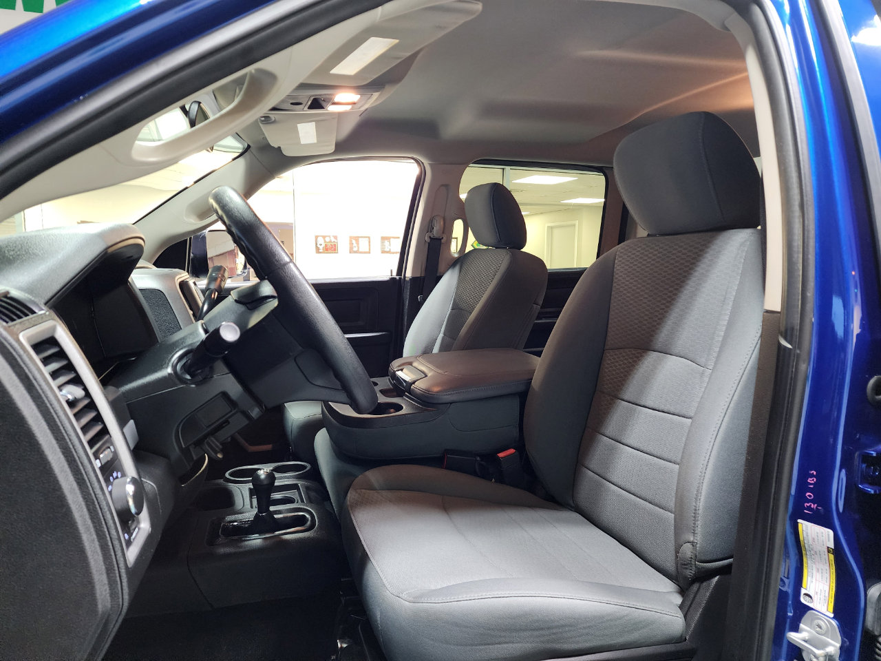 Used 2017 RAM 2500 Tradesman w/ Chrome Appearance Group image 15