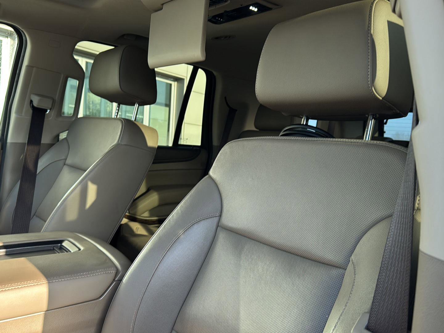 Used 2018 GMC Yukon SLT w/ Premium Edition image 27