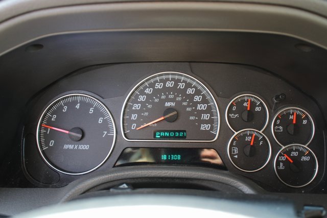 Used 2002 GMC Envoy SLE image 23