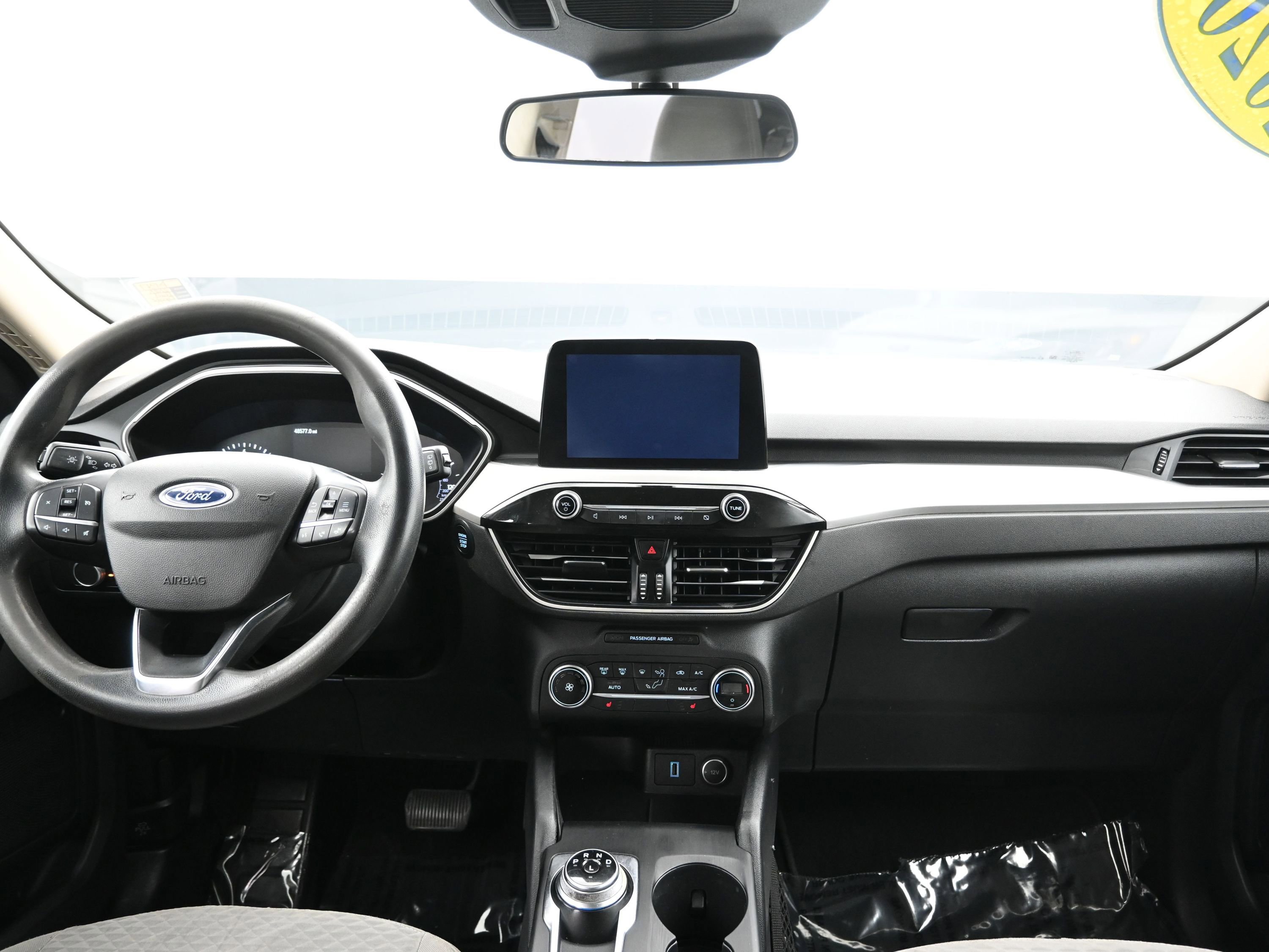 Used 2020 Ford Escape SE image 21