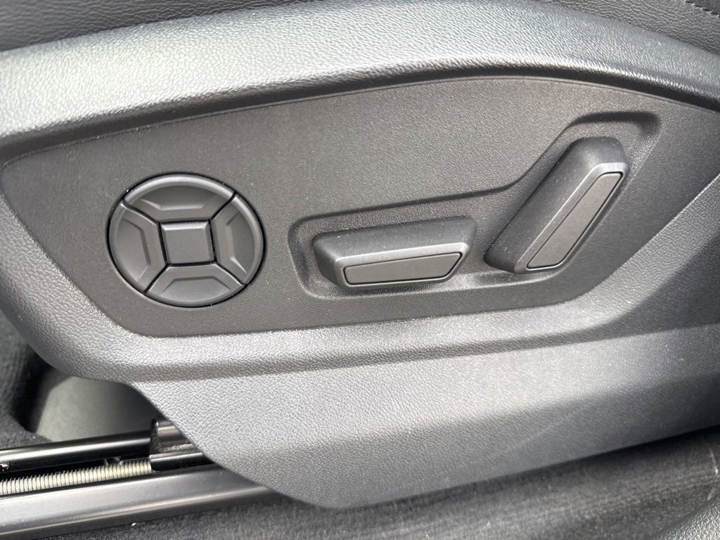 Used 2023 Audi Q7 3.0T Premium image 23