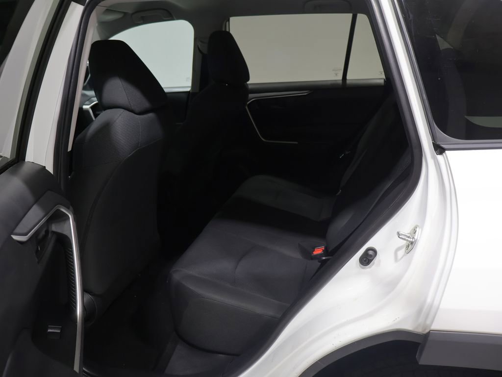 Used 2020 Toyota RAV4 LE w/ All Weather Liner Package AWD/4WD image 17