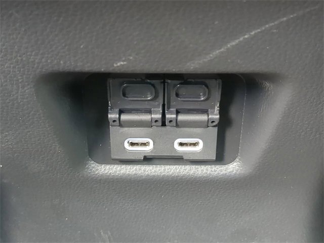 Used 2025 Toyota RAV4 XSE image 17