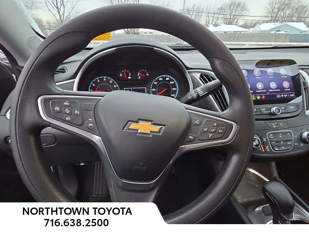 Used 2023 Chevrolet Malibu LT image 21