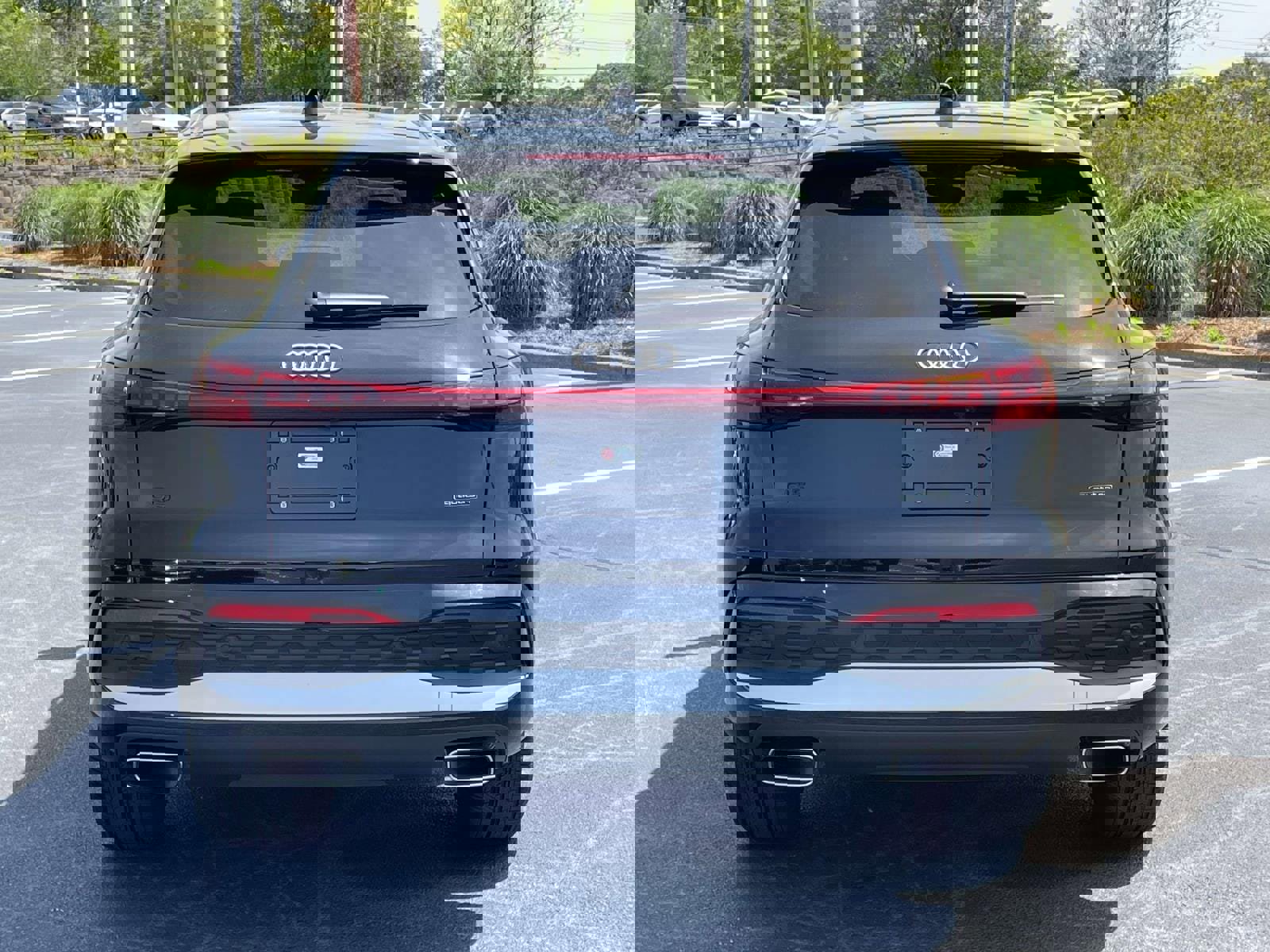 Used 2025 Audi Q5 Premium Plus w/ Premium Plus image 6