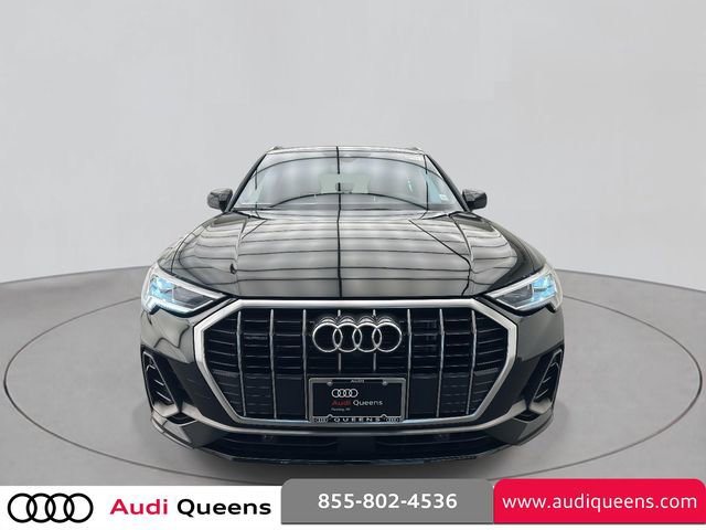 Certified 2025 Audi Q3 2.0T Premium Plus w/ Premium Plus Package image 6