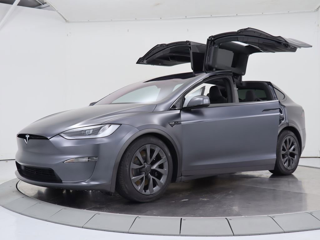 Used 2024 Tesla Model X image 10