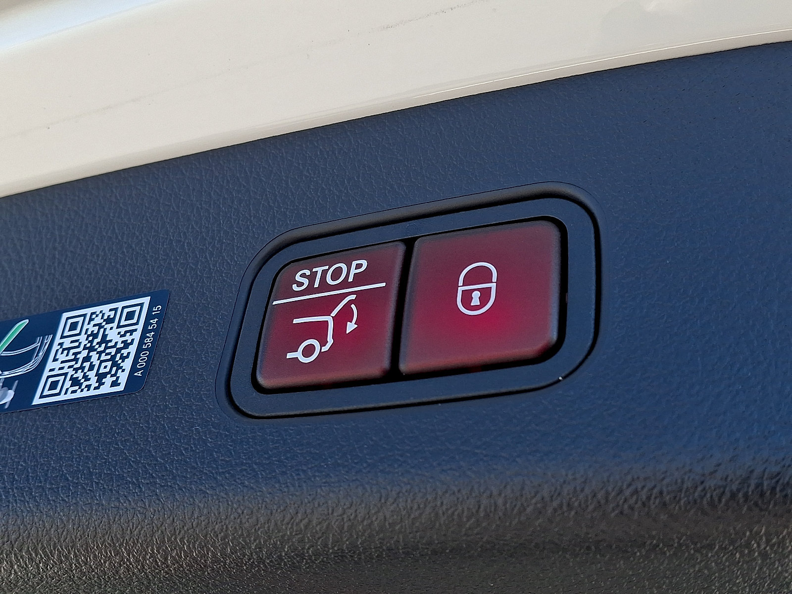 Certified 2026 Mercedes-Benz GLC 300 4MATIC image 31