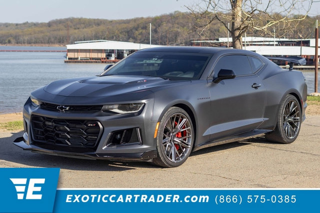Used 2024 Chevrolet Camaro ZL1 RWD image 1