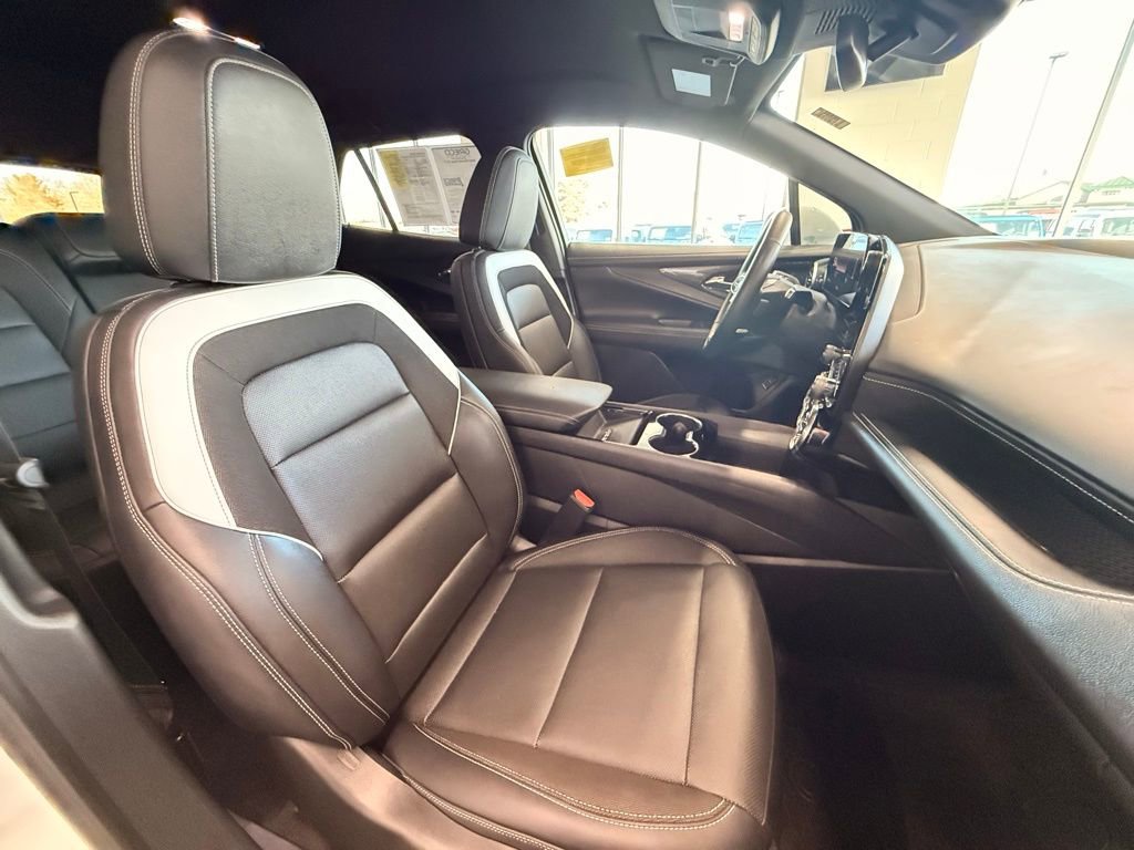 Used 2024 Chevrolet Blazer EV LT image 17