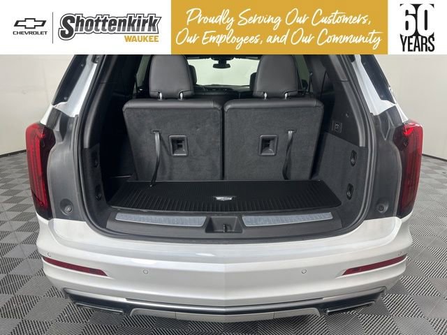 Used 2024 Cadillac XT6 Luxury w/ LPO, Floor Liner Package image 12