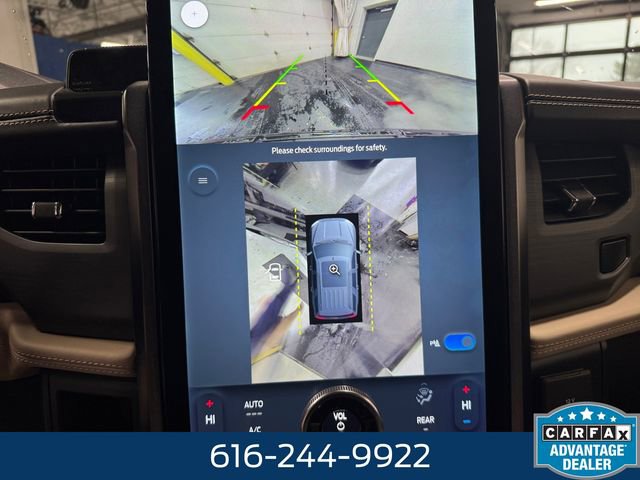 Used 2022 Ford Expedition Platinum image 15