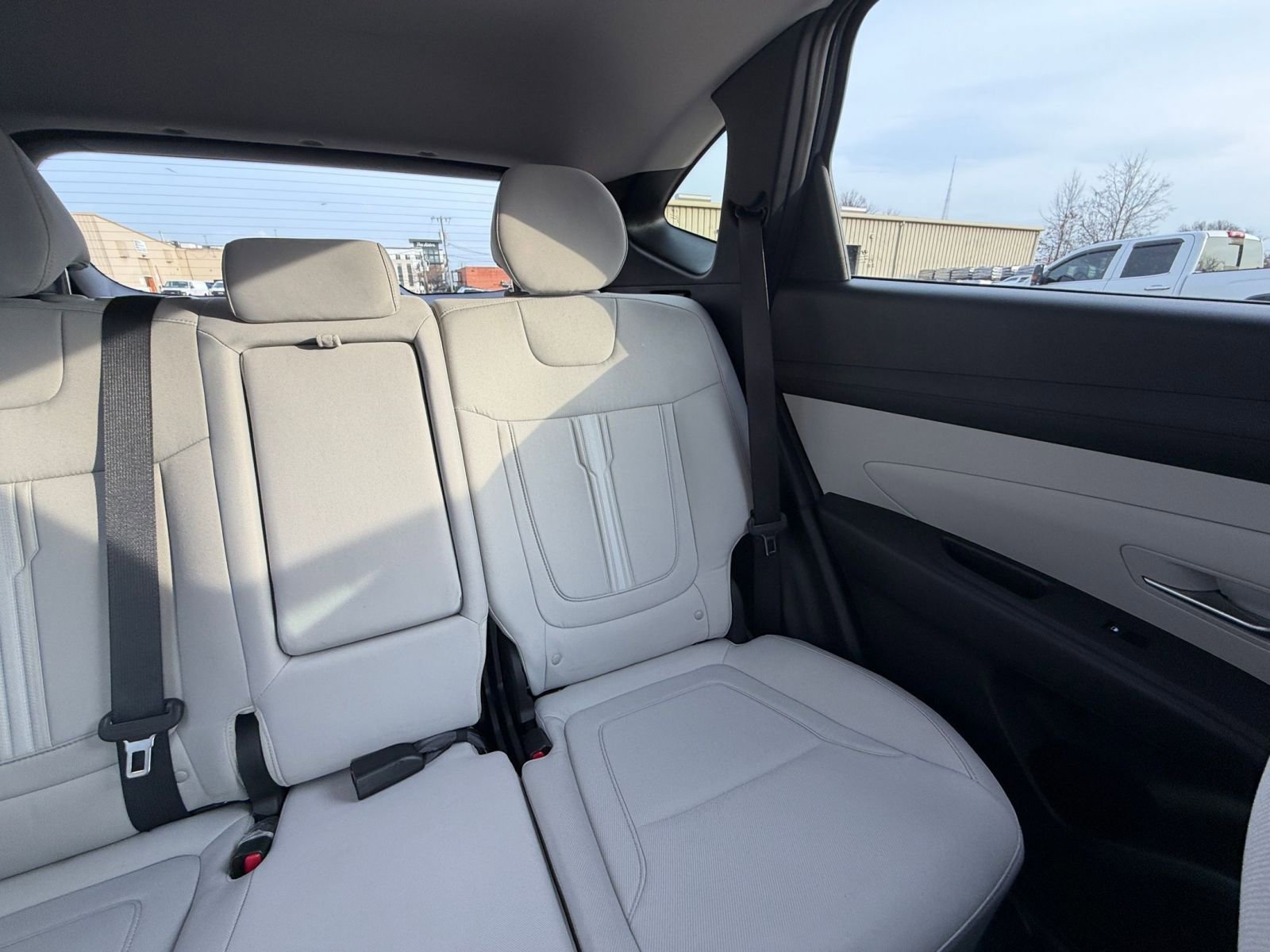 Used 2025 Hyundai Tucson SEL FWD image 39