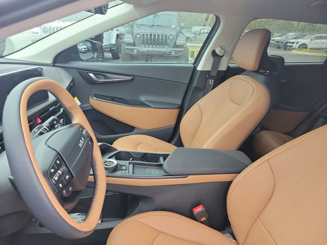 New 2025 Kia EV6 Wind image 18