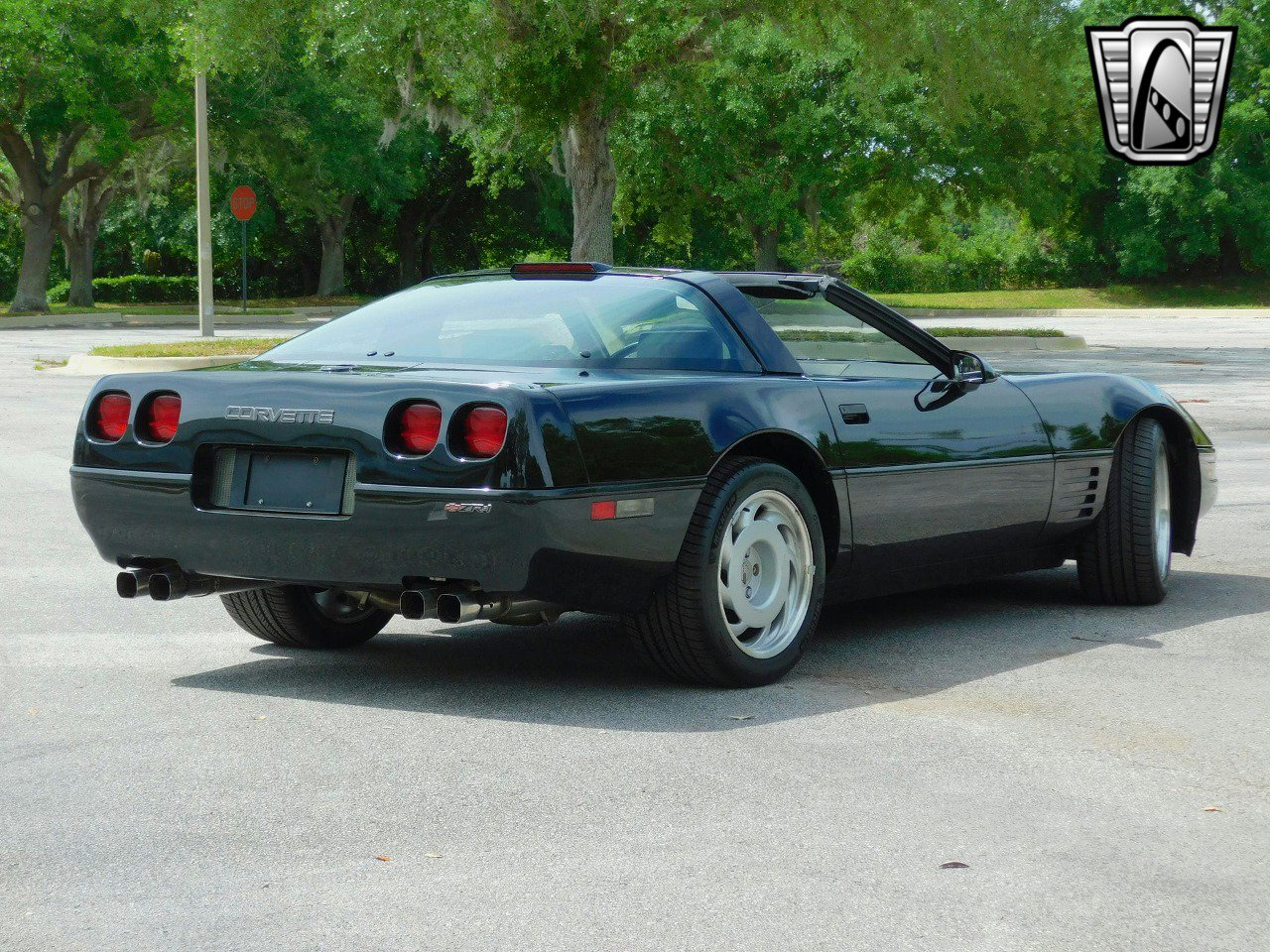 Used 1991 Chevrolet Corvette ZR-1 image 10